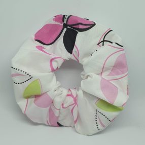 Virágos scrunchie hajgumi